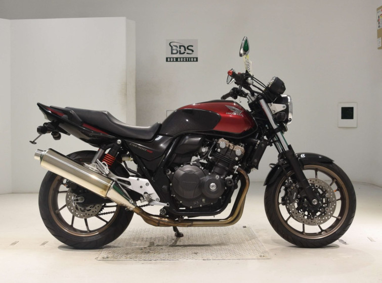 Мотоцикл Honda CB400SF с пробегом 23767 km