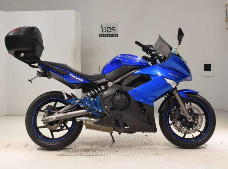 Мотоцикл Kawasaki ER-6F с пробегом 28523 km
