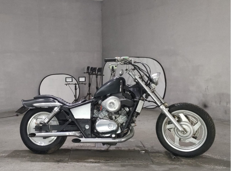 Мотоцикл Honda MAGNA250 с пробегом 1408 km