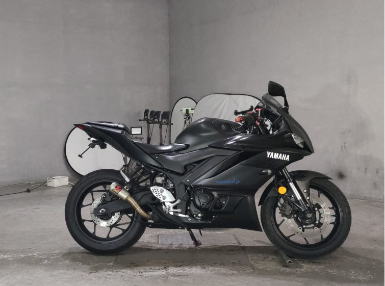 Мотоцикл Yamaha YZF-R25 з пробігом 17472 km