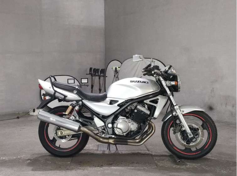 Мотоцикл Suzuki GSX250FX з пробігом 31572 km