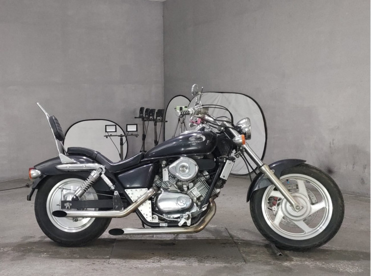 Мотоцикл Honda MAGNA250 с пробегом 18146 km