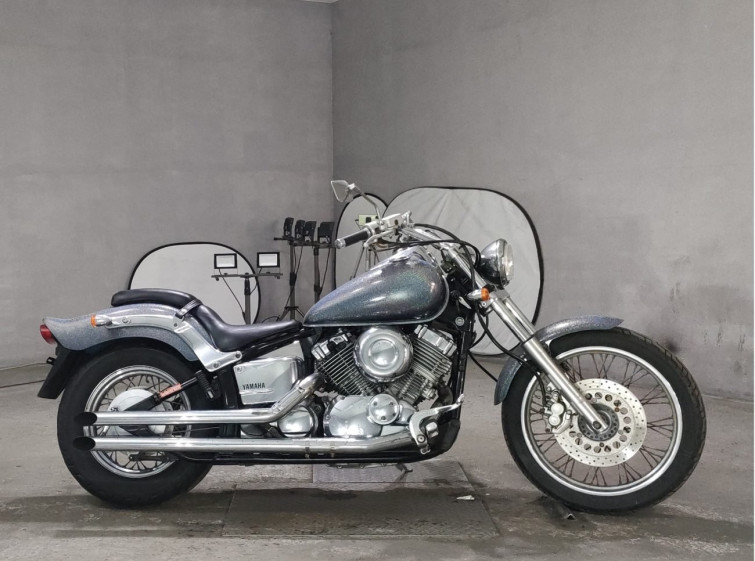 Мотоцикл Yamaha DRAGSTAR XVS400 с пробегом 28124 km