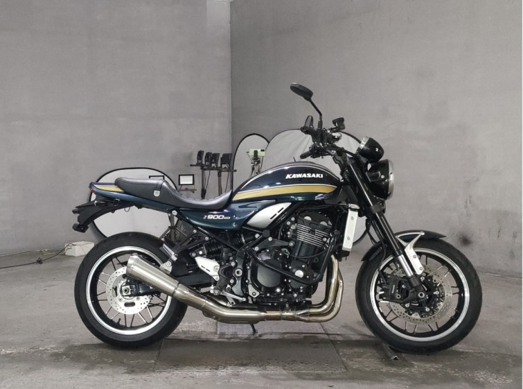 Мотоцикл Kawasaki Z900RS с пробегом 2260 km