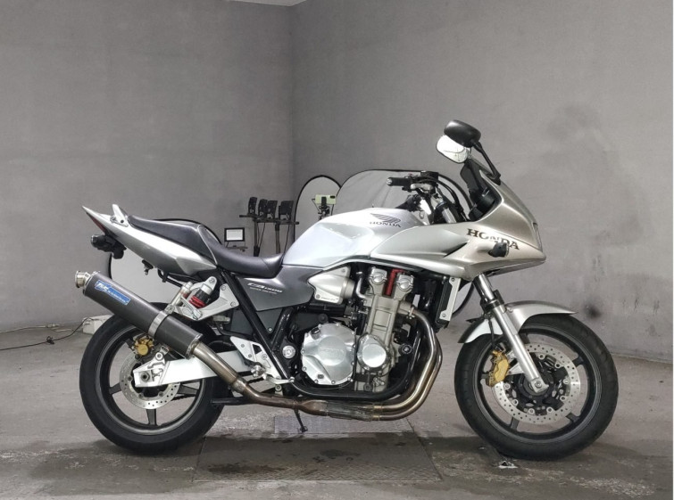 Мотоцикл Honda CB1300 SUPER BOL D’OR с пробегом 29251 km
