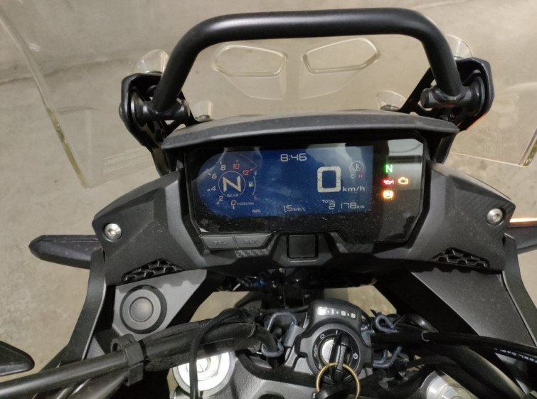 Мотоцикл Honda 400X з пробігом 2177 km