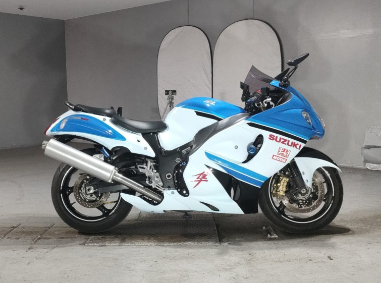Мотоцикл Suzuki GSX1300R HAYABUSA с пробегом 2242 km