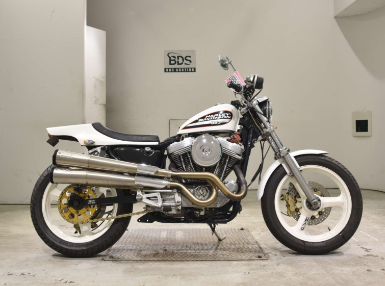 Мотоцикл HD SPORTSTER XLH883 з пробігом 14557 km