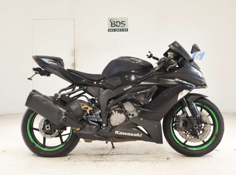 Мотоцикл Kawasaki ZX-6RA з пробігом 30910 km