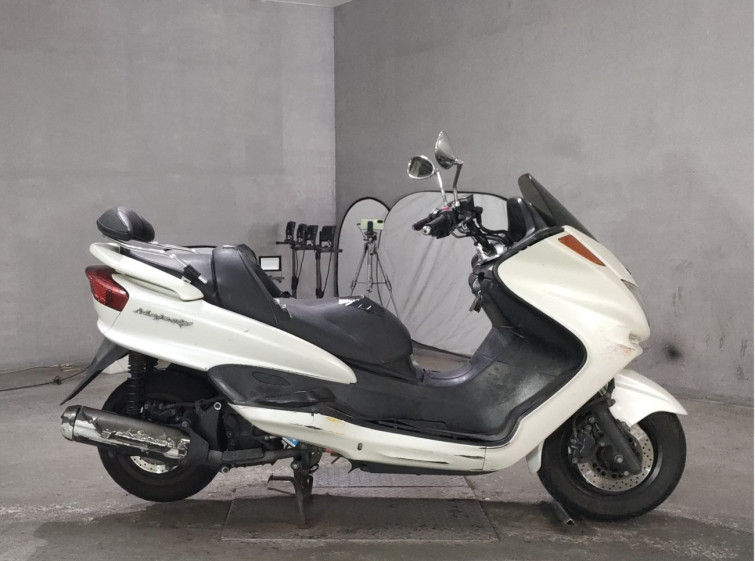 Мотоцикл Yamaha MAJESTY 250 с пробегом 21582 km