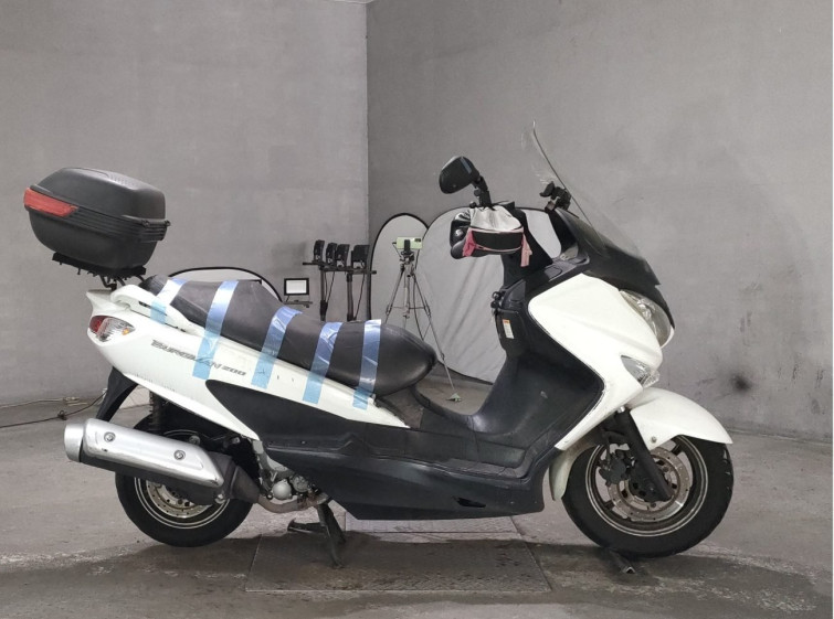 Мотоцикл Suzuki BURGMAN200 з пробігом 64559 km