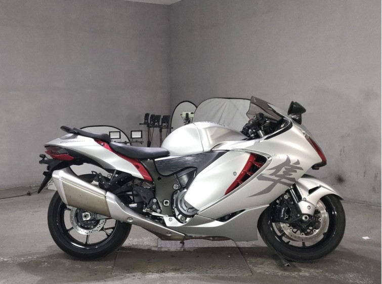 Мотоцикл Suzuki GSX1300R HAYABUSA с пробегом 12869 km