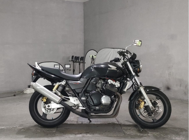 Мотоцикл Honda CB400SFV с пробегом 67247 km