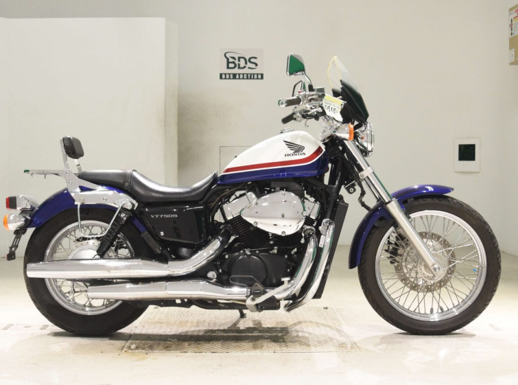 Мотоцикл Honda SHADOW750 RS с пробегом 17543 km