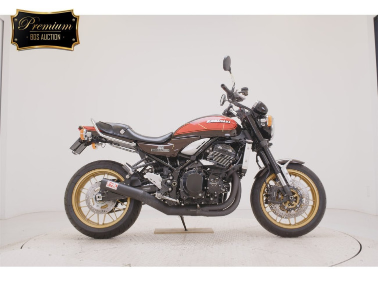 Мотоцикл Kawasaki Z900RS с пробегом 555 km