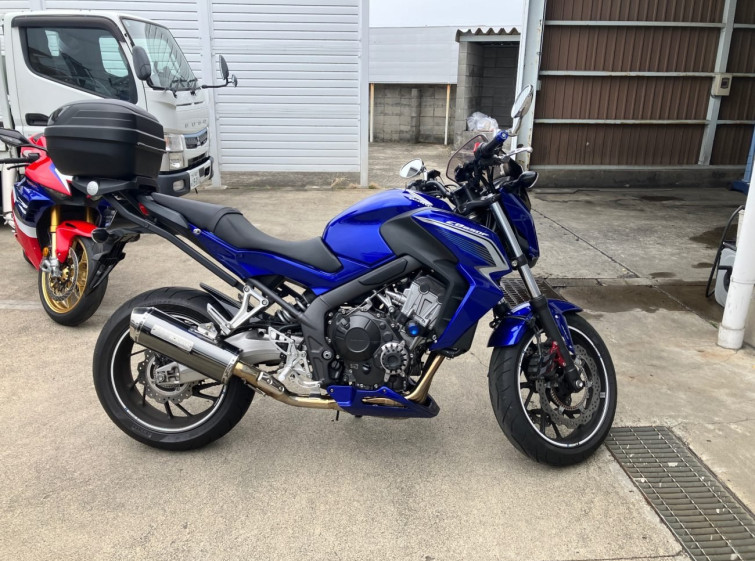 Мотоцикл Honda CB650F з пробігом 29000 km