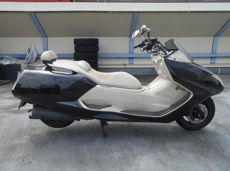 Мотоцикл Yamaha MAXAM250 с пробегом 22015 km