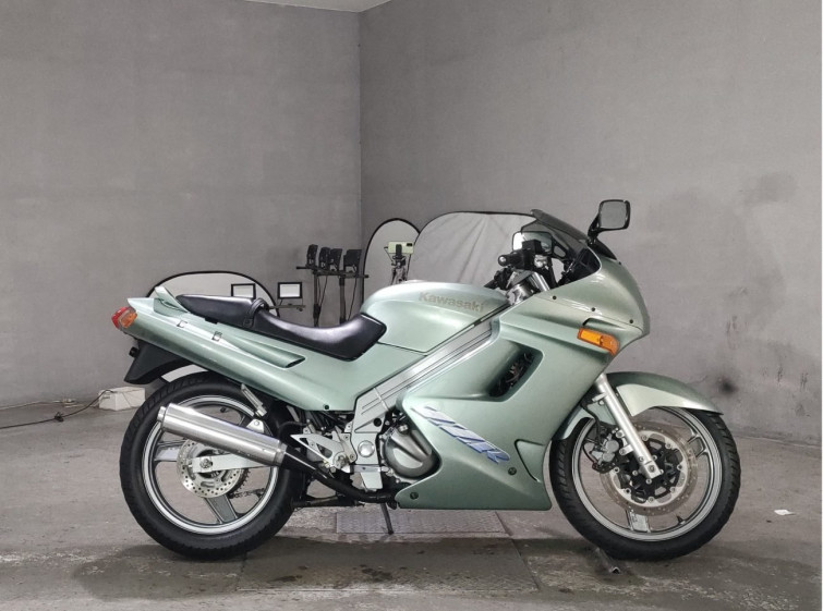 Мотоцикл Kawasaki ZZ-R250 с пробегом 25252 km