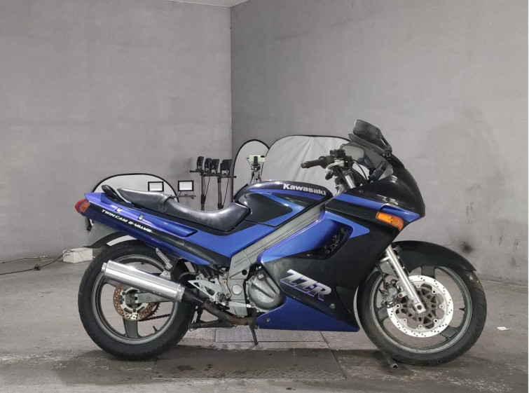 Мотоцикл Kawasaki ZZ-R250 с пробегом 16401 km