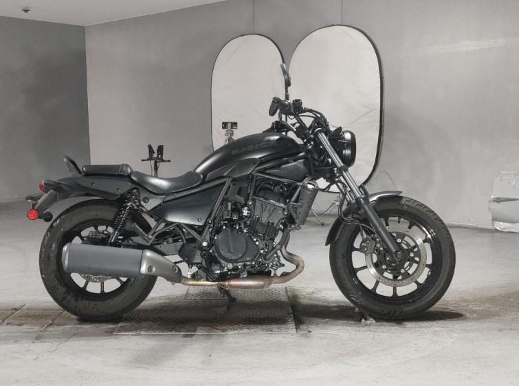 Мотоцикл Kawasaki ELIMINATOR 400 с пробегом 7402 km