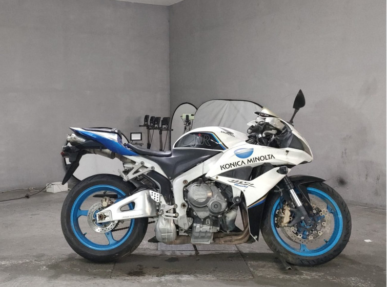 Мотоцикл Honda CBR600RR с пробегом 25750 km
