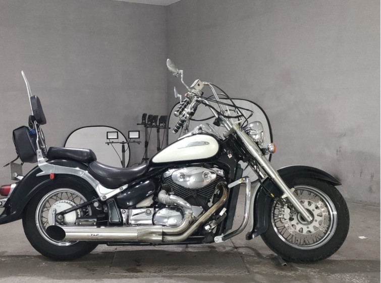 Мотоцикл Suzuki INTRUDER 400 CLASSIC з пробігом 32254 km