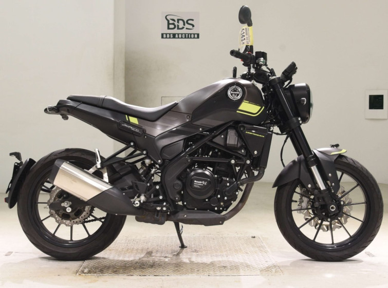 Мотоцикл Benelli LEONCINO 250 з пробігом 12892 km