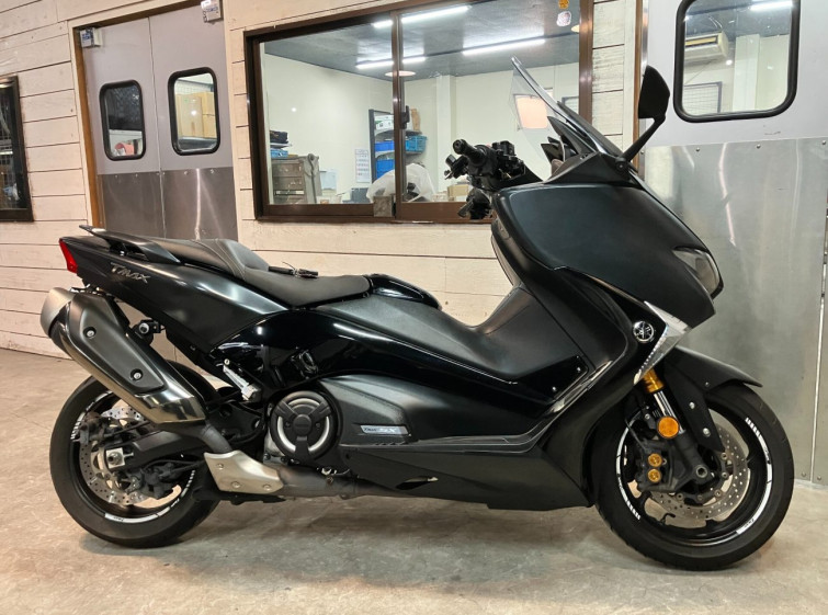 Мотоцикл Yamaha T-MAX530A с пробегом 10525 km