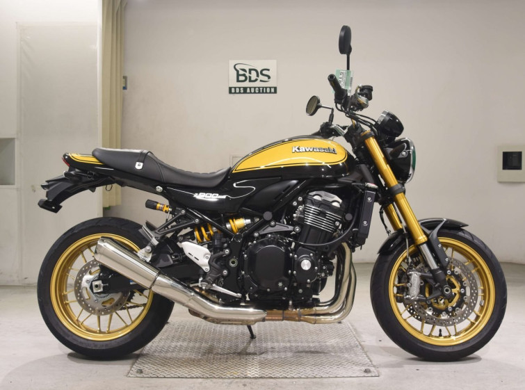 Мотоцикл Kawasaki Z900RS SE с пробегом 2384 km