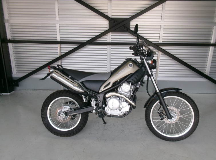 Мотоцикл Yamaha TRICKER с пробегом 1944 km
