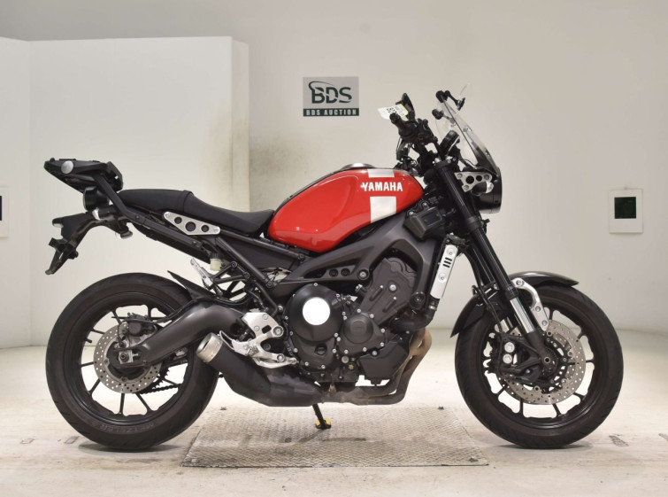 Мотоцикл Yamaha XSR900 с пробегом 32996 km