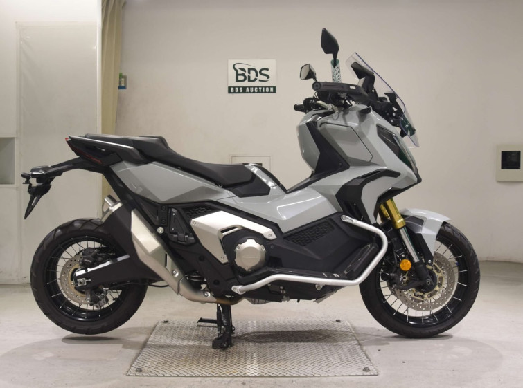 Мотоцикл Honda X-ADV750-2 с пробегом 7112 km
