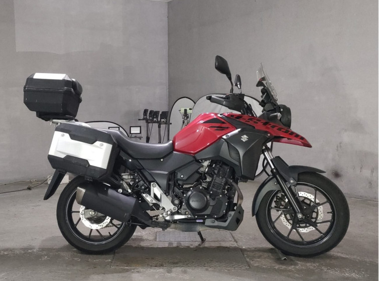 Мотоцикл Suzuki V-STROM DL250 с пробегом 48906 km
