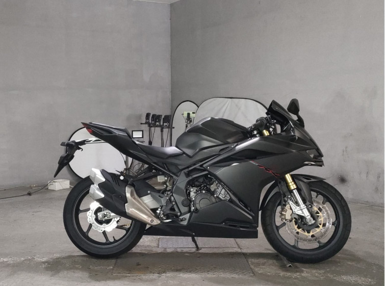 Мотоцикл Honda CBR250RR з пробігом 20130 km