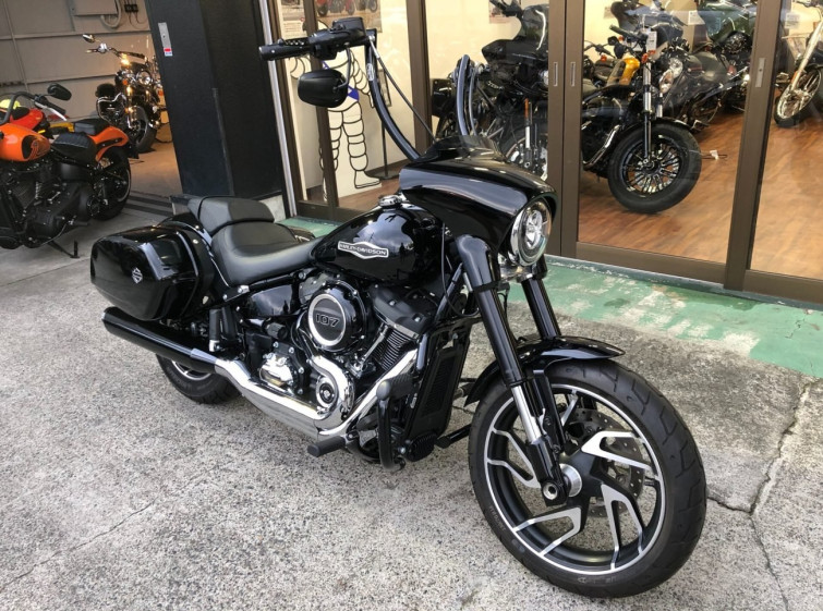 Мотоцикл HD SPORT GLIDE FLSB1750 с пробегом 3954 km