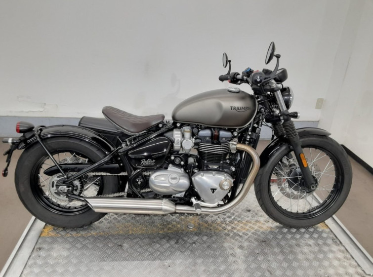 Мотоцикл Triumph BONNEVILLE BOBBER с пробегом 9991 km