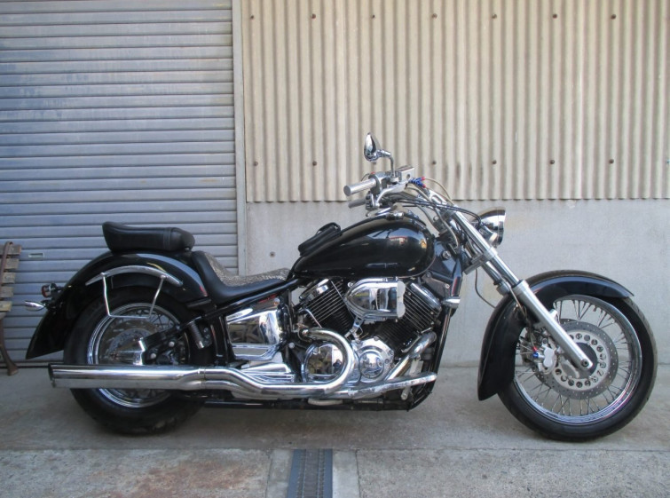Мотоцикл Yamaha DRAGSTAR XVS1100 CLASSIC с пробегом 10755 km