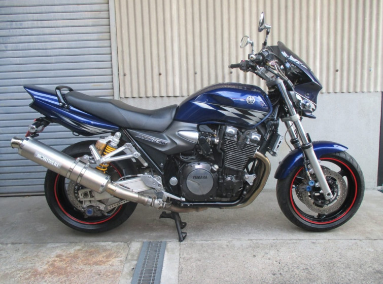 Мотоцикл Yamaha XJR1300 с пробегом 19766 km