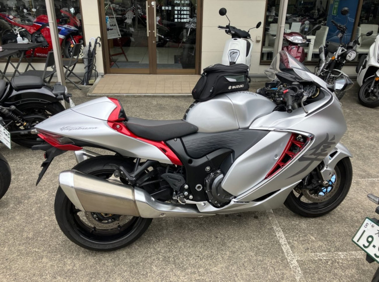 Мотоцикл Suzuki GSX1300R HAYABUSA с пробегом 18121 km