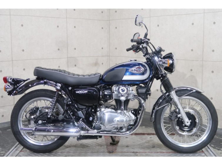 Мотоцикл Kawasaki W800 с пробегом 5519 km