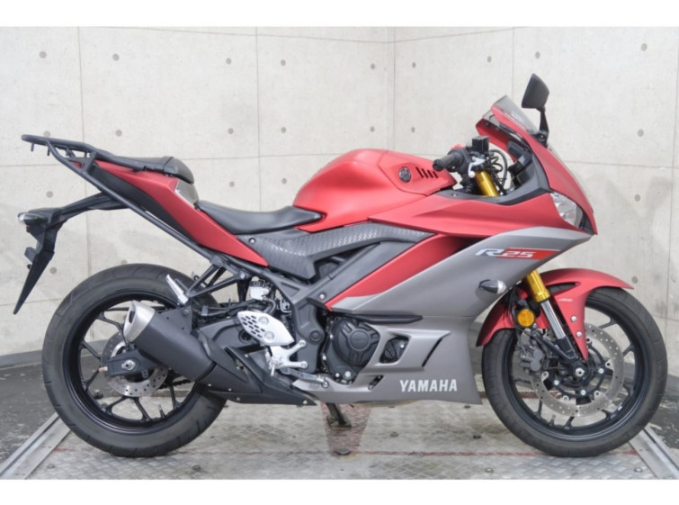 Мотоцикл Yamaha YZF-R25A с пробегом 17109 km