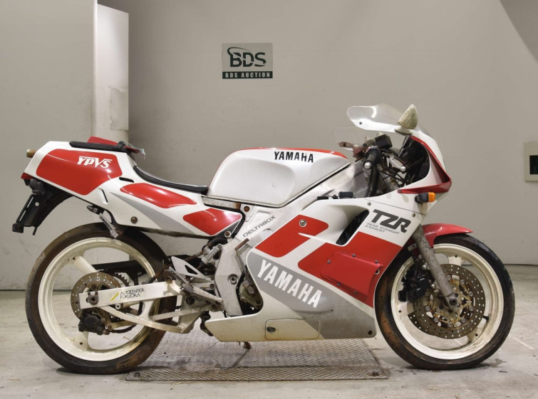 Мотоцикл Yamaha TZR250 с пробегом 7879 km
