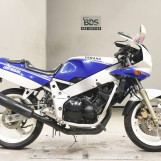 Мотоцикл Yamaha FZR400 з пробігом 26446 km