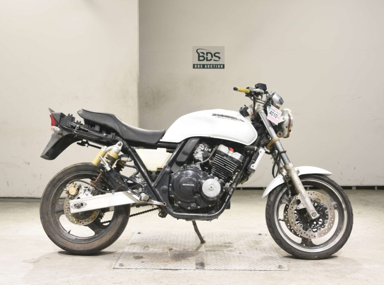 Мотоцикл Honda CB400SF с пробегом 6757 km