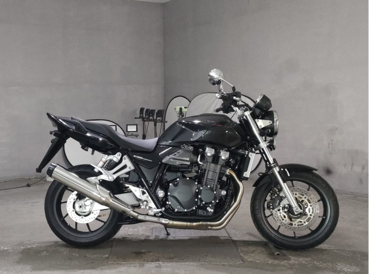 Мотоцикл Honda CB1300SF з пробігом 65 km