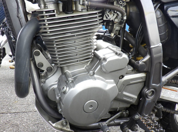 Мотоцикл Suzuki DR650 с пробегом 35725 km