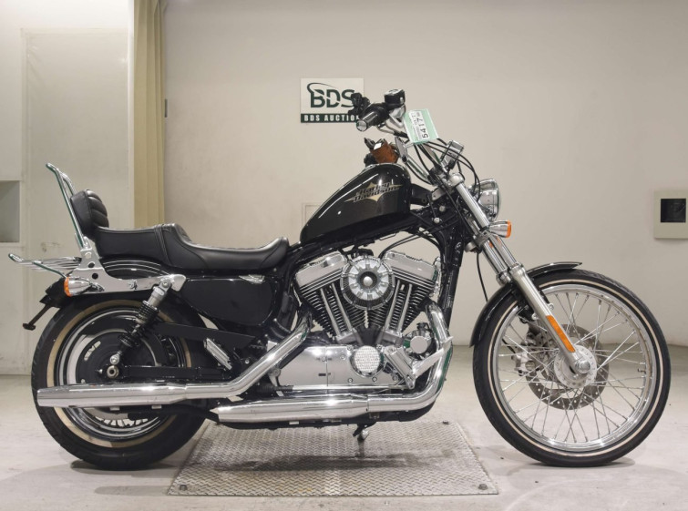 Мотоцикл HD SPORTSTER SEVENTY-TWO XL1200V с пробегом 11993 km