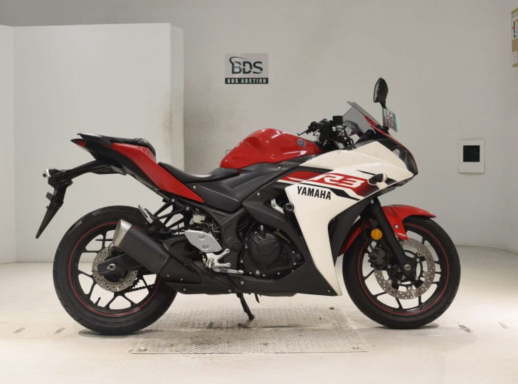 Мотоцикл Yamaha YZF-R3 с пробегом 15598 km