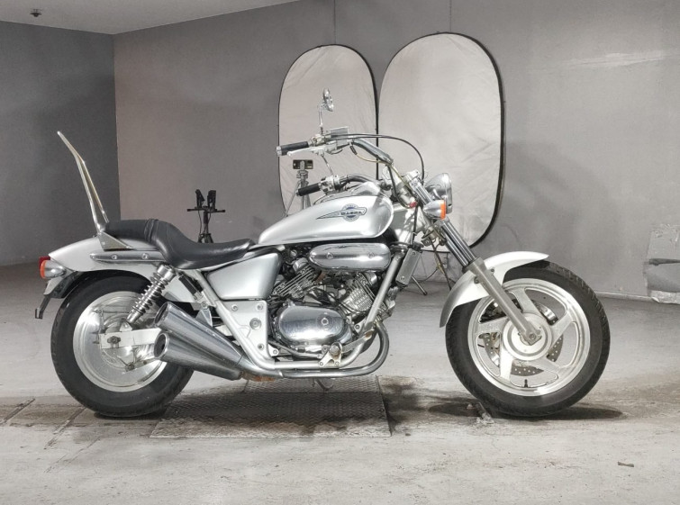 Мотоцикл Honda MAGNA250 с пробегом 23205 km