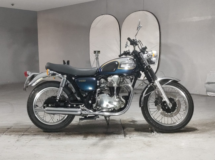 Мотоцикл Kawasaki W650 с пробегом 47681 km
